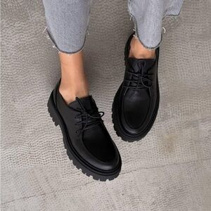 Zara Matte Black Chunky Platform Lace-Up Oxfords